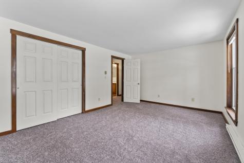 61 Ward Circle Brunswick ME 04011