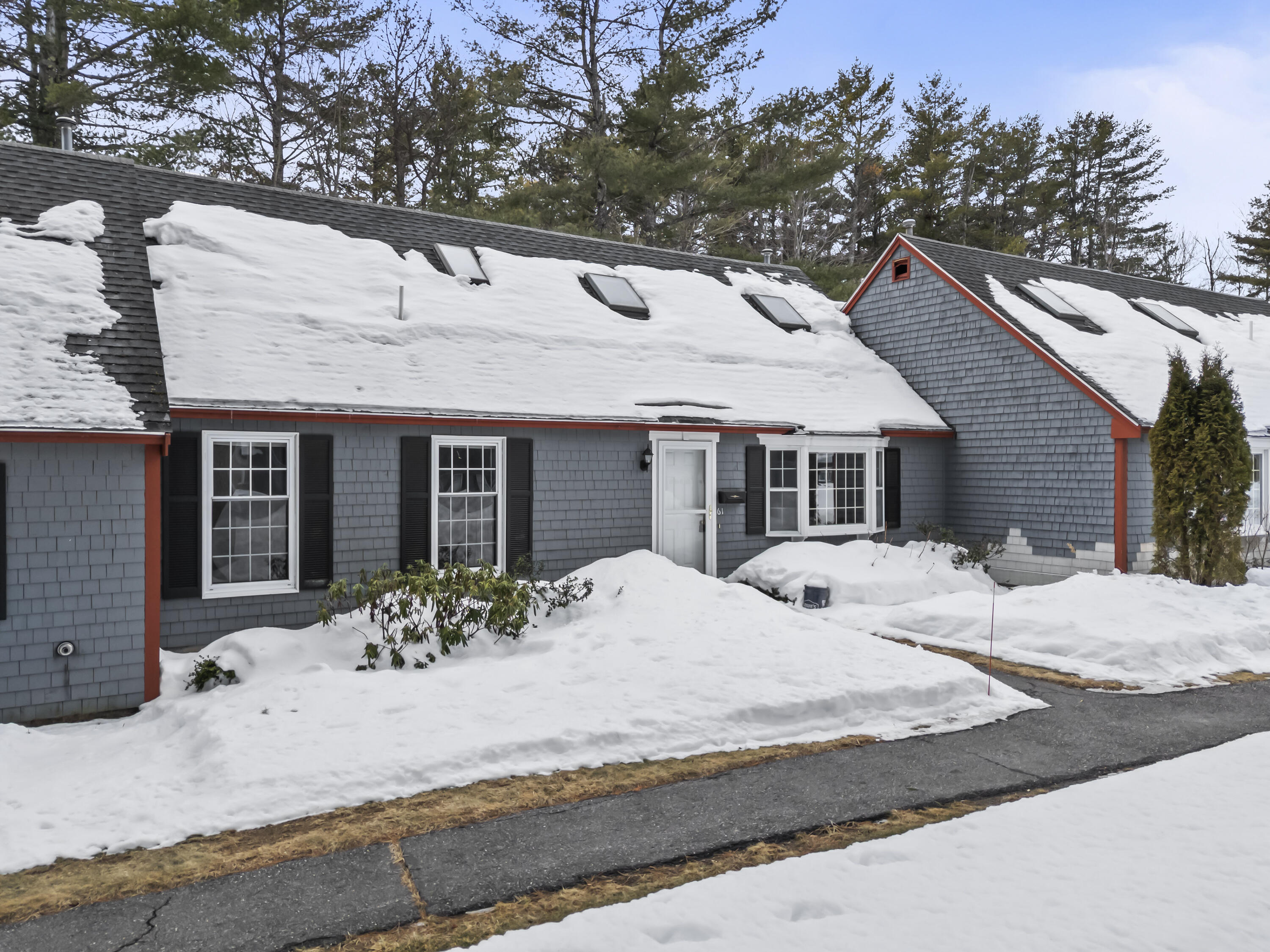 61 Ward Circle Brunswick ME 04011