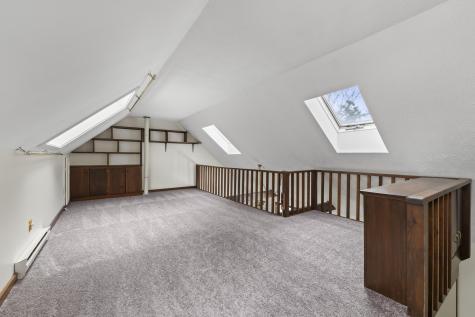 61 Ward Circle Brunswick ME 04011