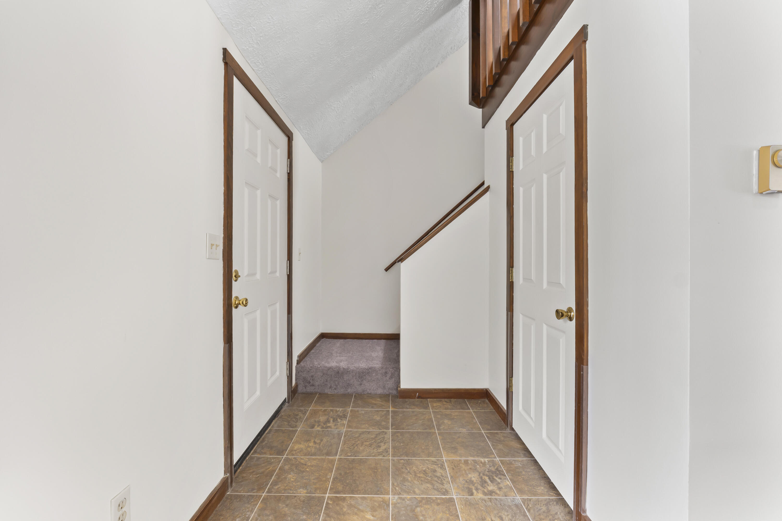 61 Ward Circle Brunswick ME 04011