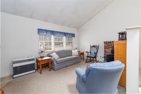 51 Riverbend Drive Yarmouth ME 04096