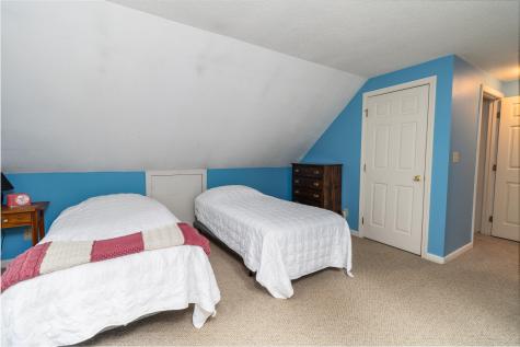 51 Riverbend Drive Yarmouth ME 04096