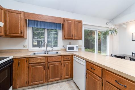 51 Riverbend Drive Yarmouth ME 04096
