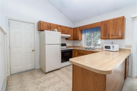 51 Riverbend Drive Yarmouth ME 04096
