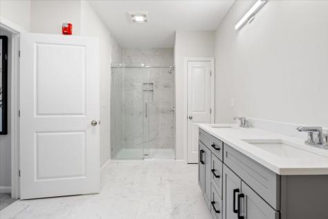 30-3 Regency Circle Kittery ME 03904