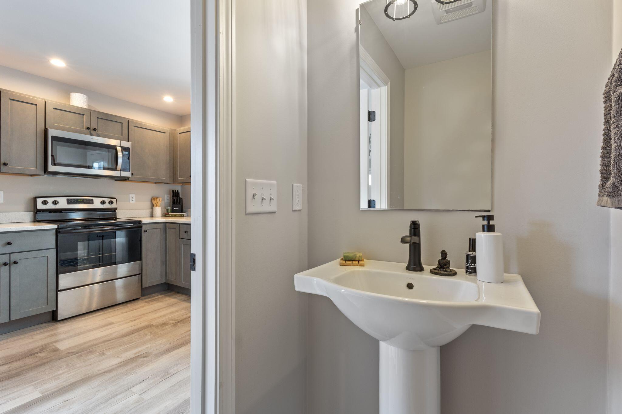 7 Kasseys Way Westbrook ME 04092