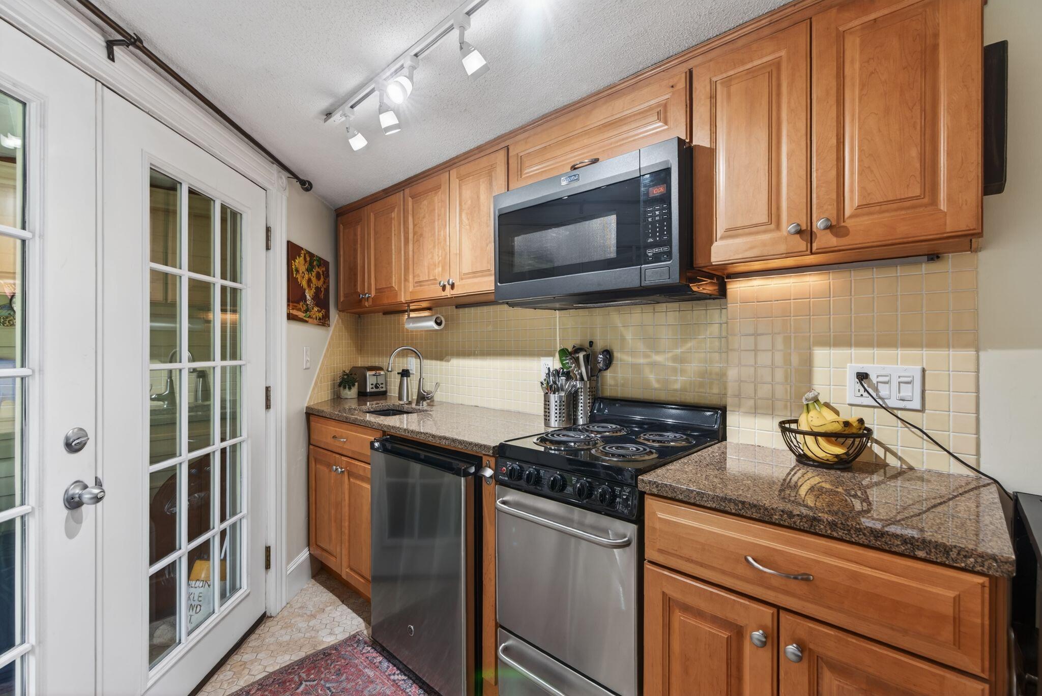 13 Grove Street Kennebunk ME 04043