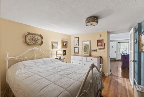 13 Grove Street Kennebunk ME 04043