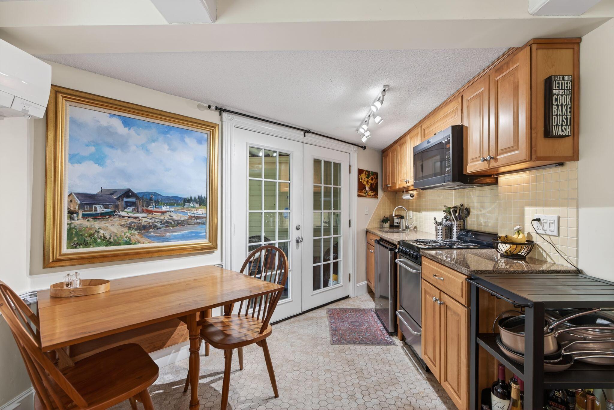 13 Grove Street Kennebunk ME 04043