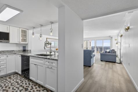 31 E Grand Avenue Old Orchard Beach ME 04064