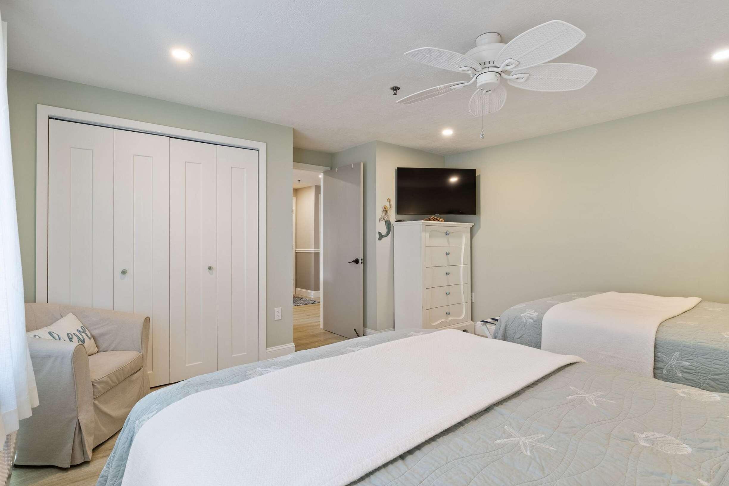 1373 Post Road Wells ME 04090