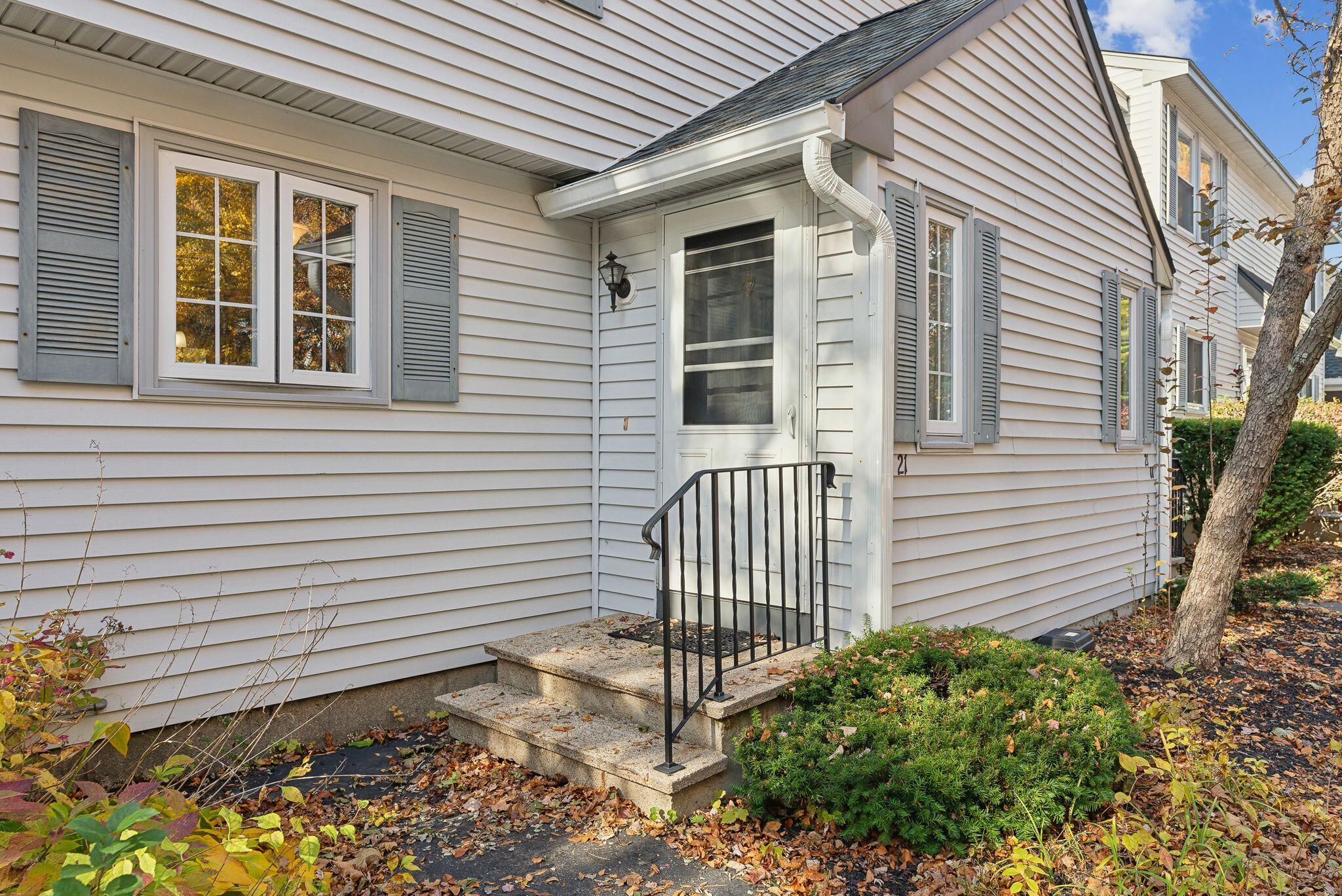 21 Valley Street, South Portland ME 1607505 Benchmark Real Estate