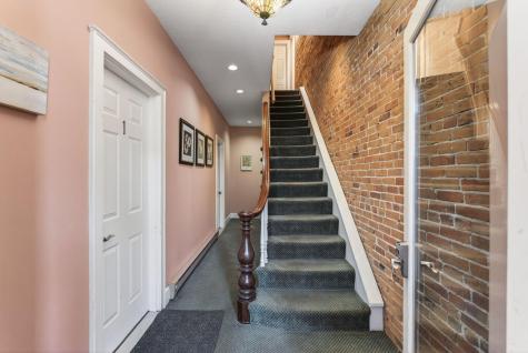 289 Spring Street Portland ME 04102
