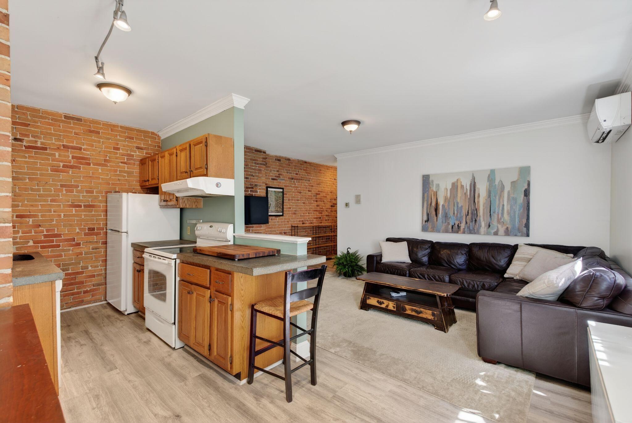 289 Spring Street Portland ME 04102