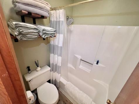 8 Fall Line Drive Newry ME 04261