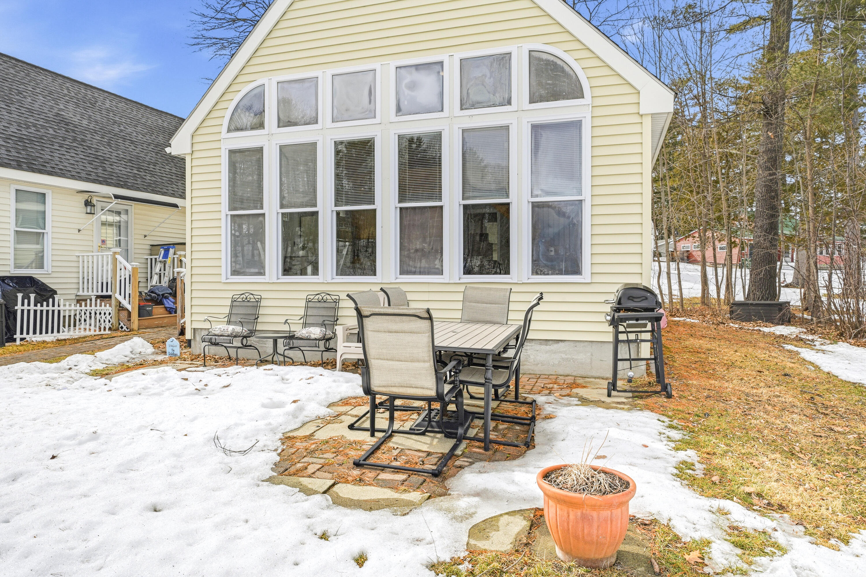 28 Lintonia Drive Litchfield ME 04350