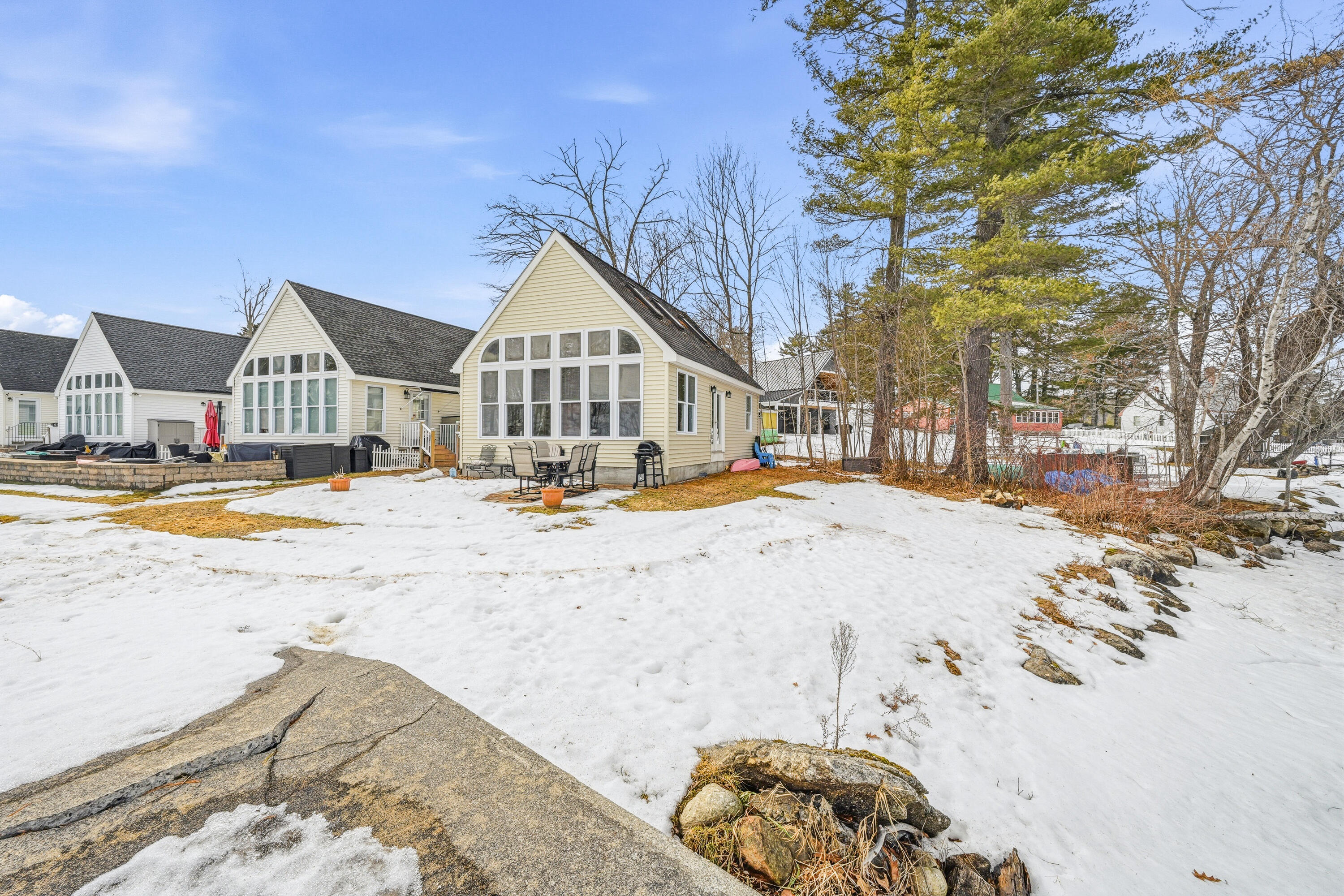 28 Lintonia Drive Litchfield ME 04350