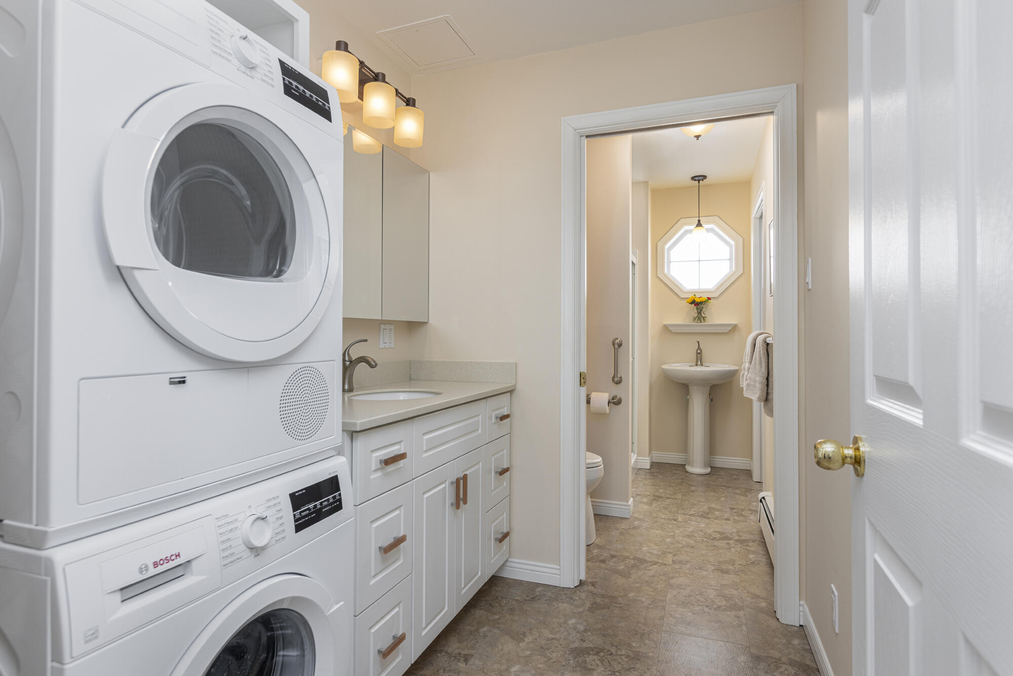 17 Hannah Drive Topsham ME 04086