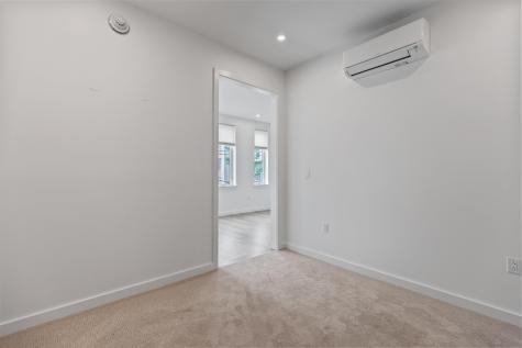 104 Grant Street Portland ME 04101