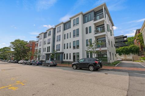 104 Grant Street Portland ME 04101