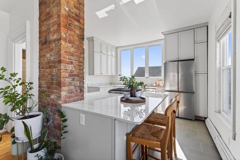 62 St Lawrence Street Portland ME 04101