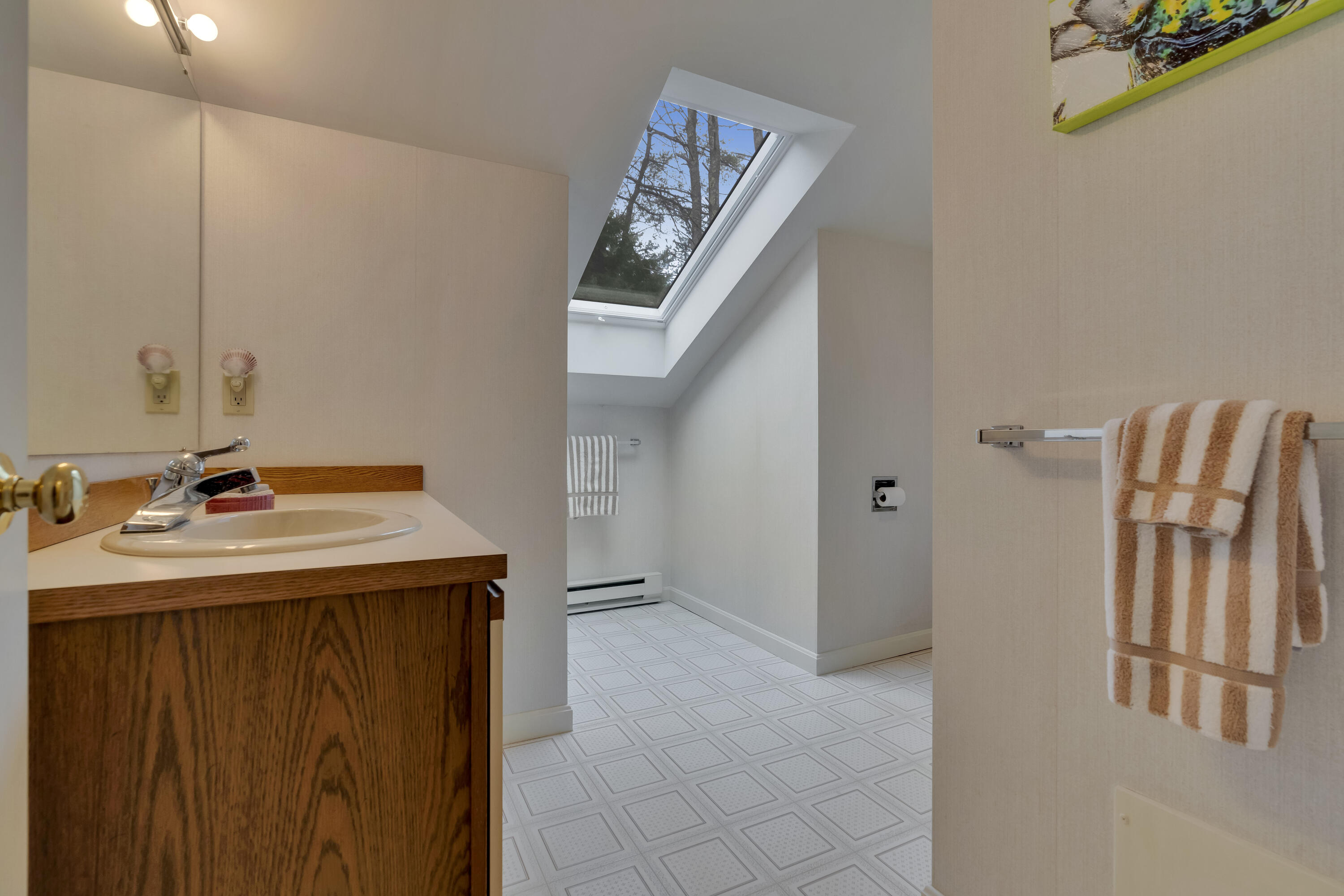 7 Apple Tree Drive Brunswick ME 04011