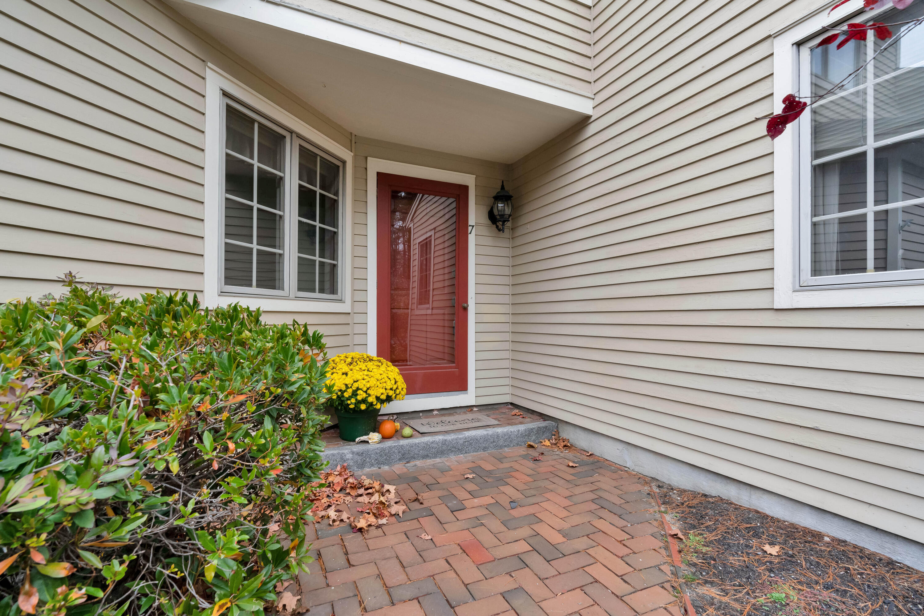 7 Apple Tree Drive Brunswick ME 04011