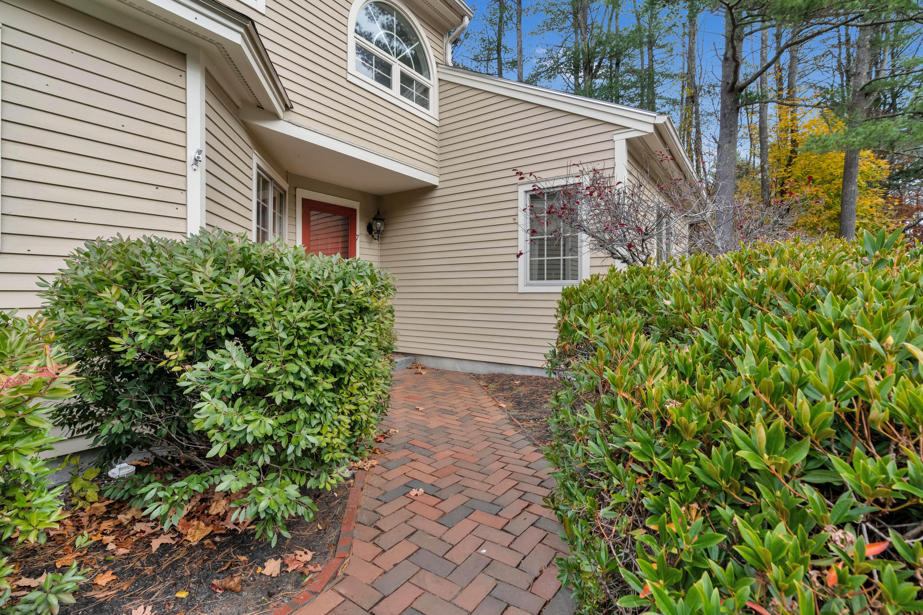 7 Apple Tree Drive Brunswick ME 04011