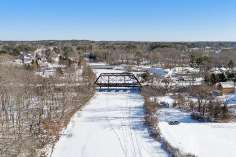 21 Riverbend Drive Yarmouth ME 04096