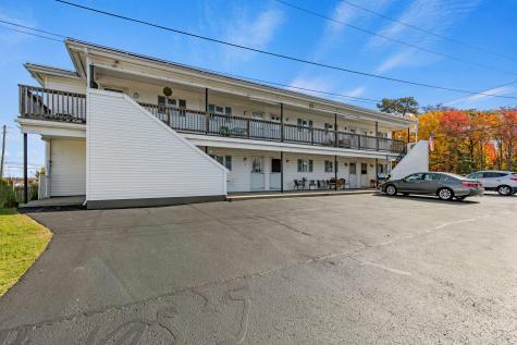 9 E Grand Avenue Scarborough ME 04074
