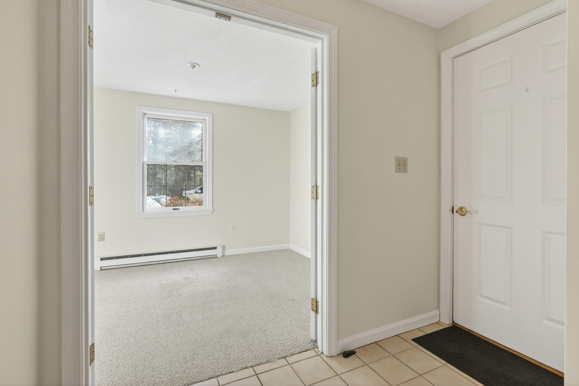 12 Edgecomb Court Portland ME 04103