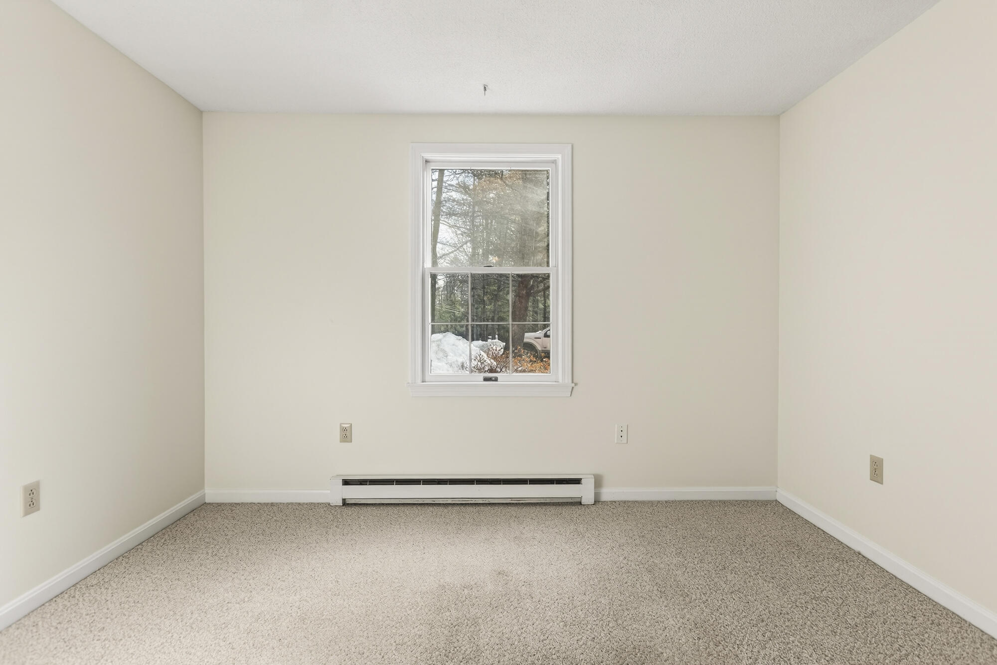 12 Edgecomb Court Portland ME 04103