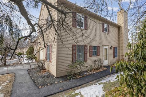 12 Edgecomb Court Portland ME 04103