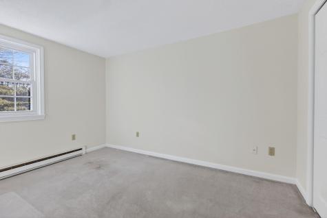 12 Edgecomb Court Portland ME 04103