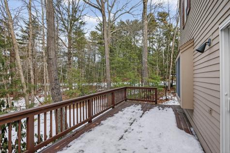 12 Edgecomb Court Portland ME 04103