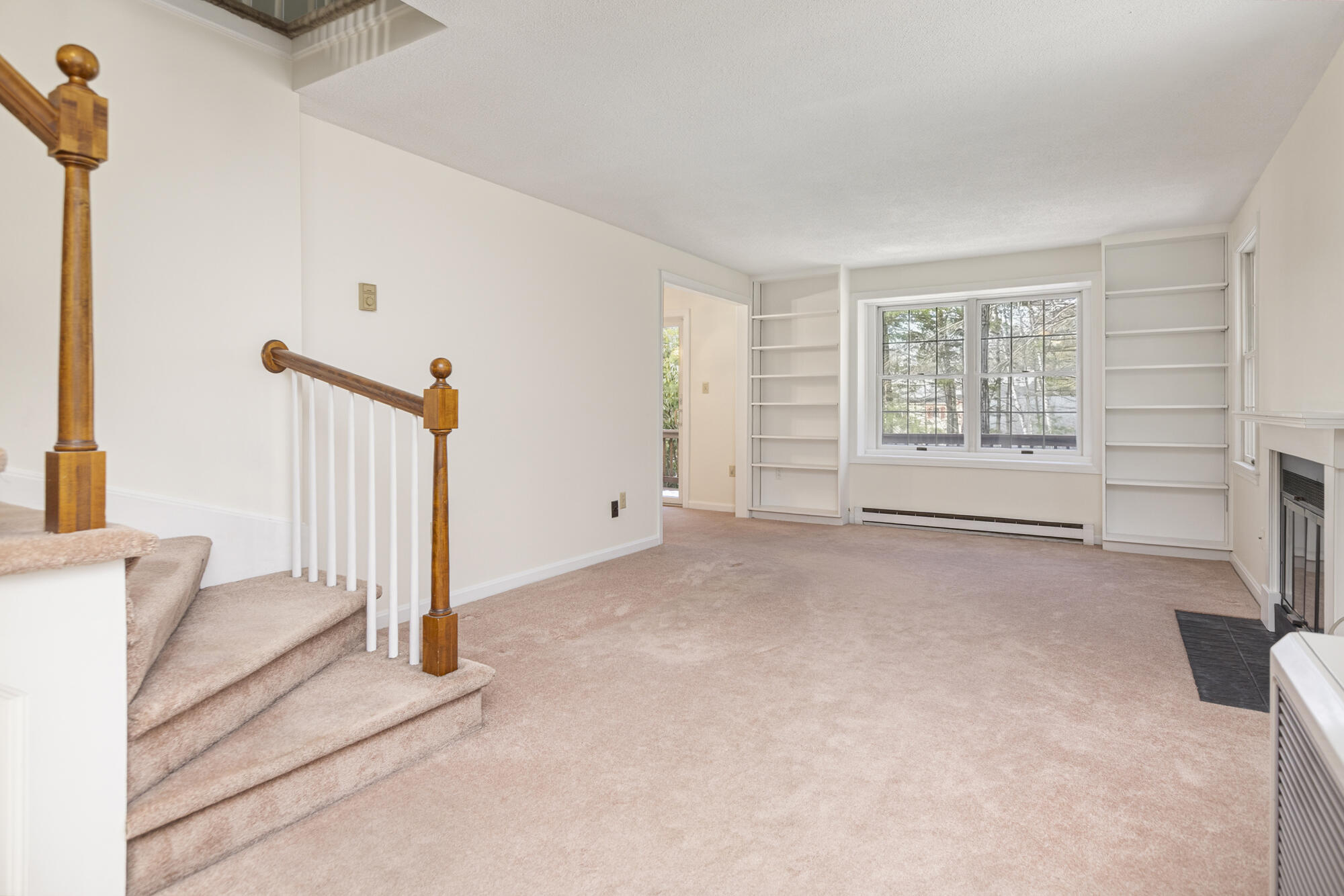 12 Edgecomb Court Portland ME 04103