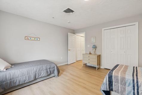 170 E Grand Avenue Old Orchard Beach ME 04064