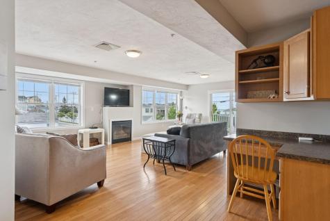 170 E Grand Avenue Old Orchard Beach ME 04064