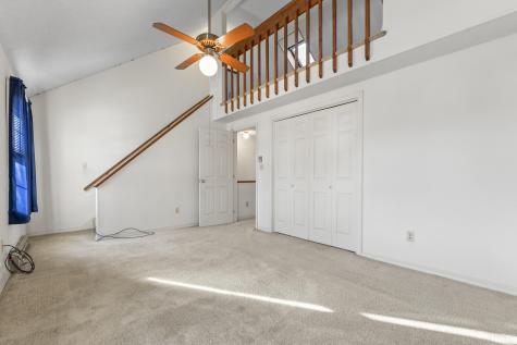 8 Royal Oaks Drive Auburn ME 04210