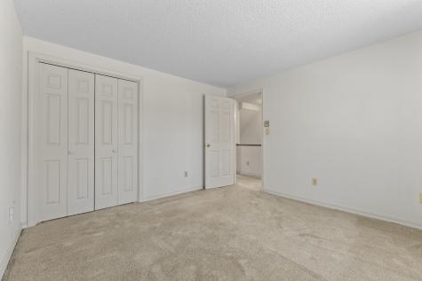 8 Royal Oaks Drive Auburn ME 04210