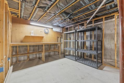 8 Royal Oaks Drive Auburn ME 04210