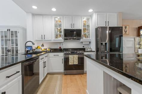 12 Kimberly Court Portland ME 04103