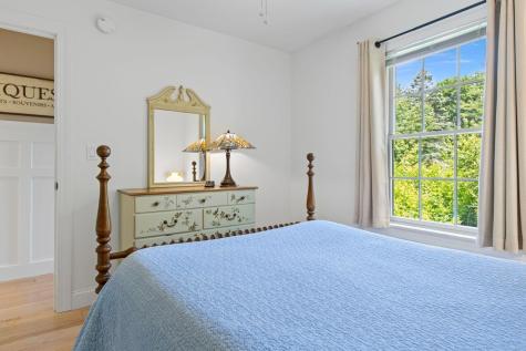 12 Kimberly Court Portland ME 04103