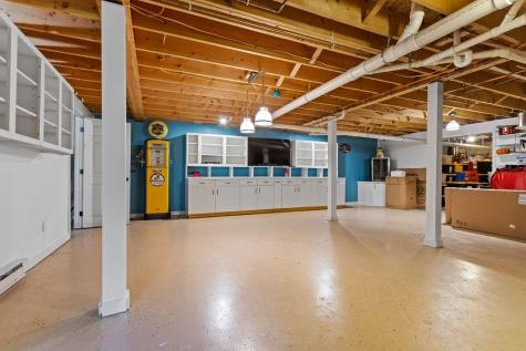 12 Kimberly Court Portland ME 04103