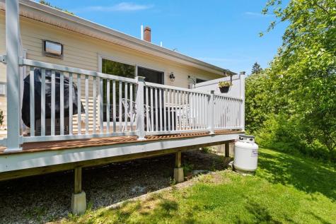 12 Kimberly Court Portland ME 04103