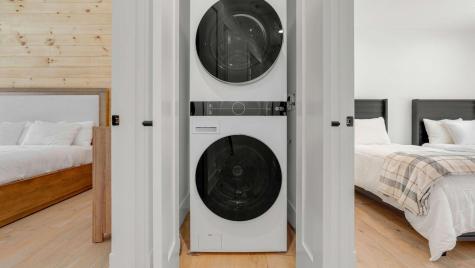 13 Lodgepole Lane Newry ME 04261