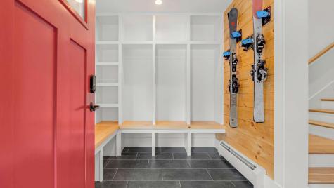 13 Lodgepole Lane Newry ME 04261