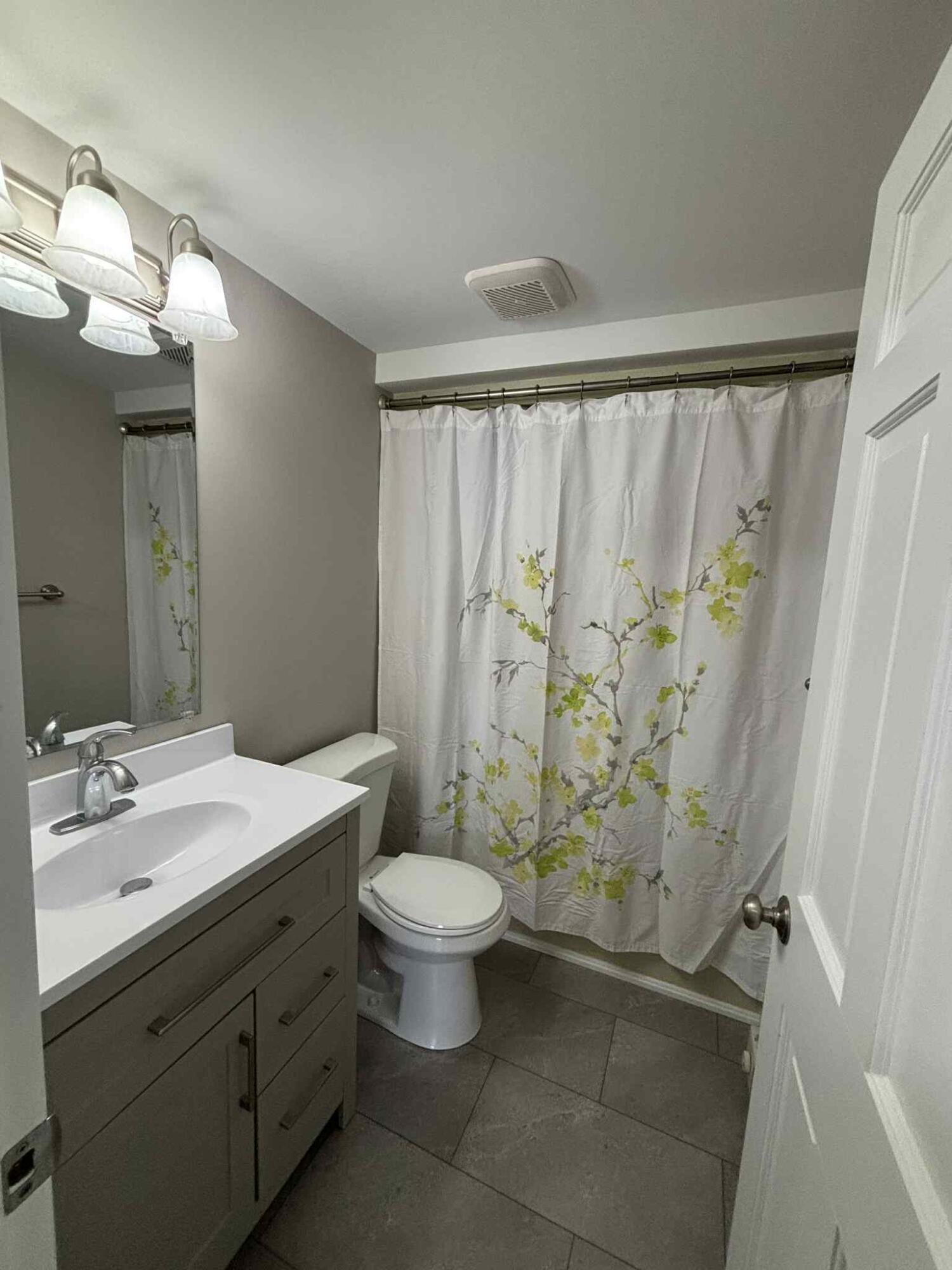 236 Sewall Street Augusta ME 04330