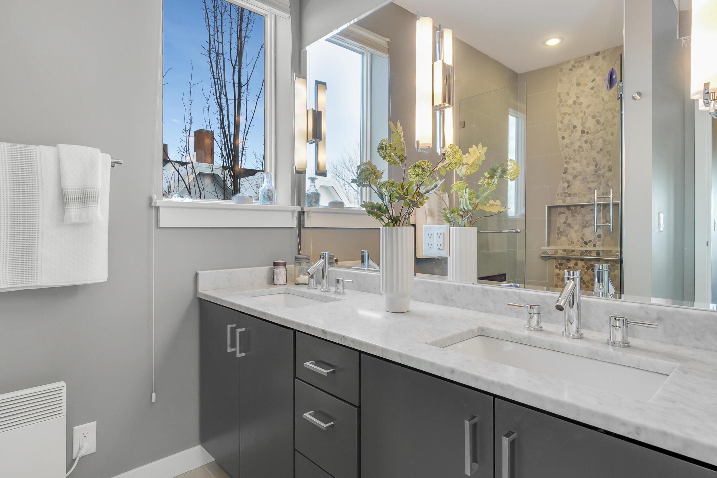 229 Sheridan Street Portland ME 04101