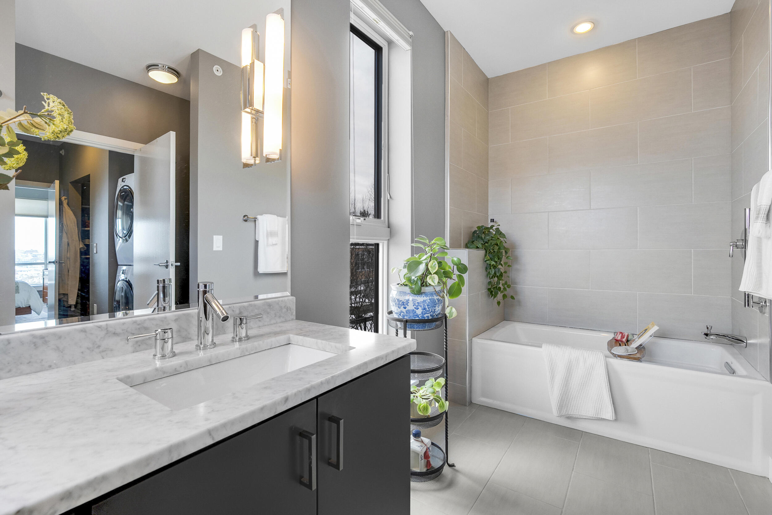 229 Sheridan Street Portland ME 04101